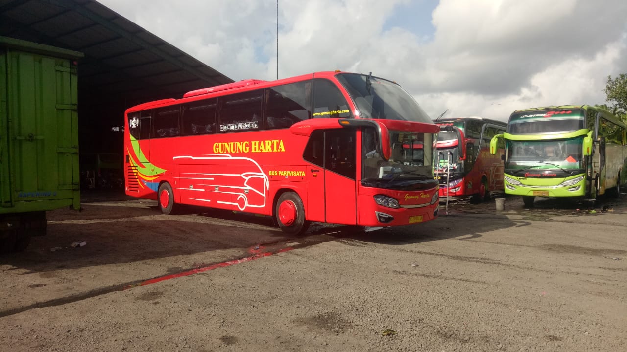 Sewa Bus Pariwisata PO Gunung Harta