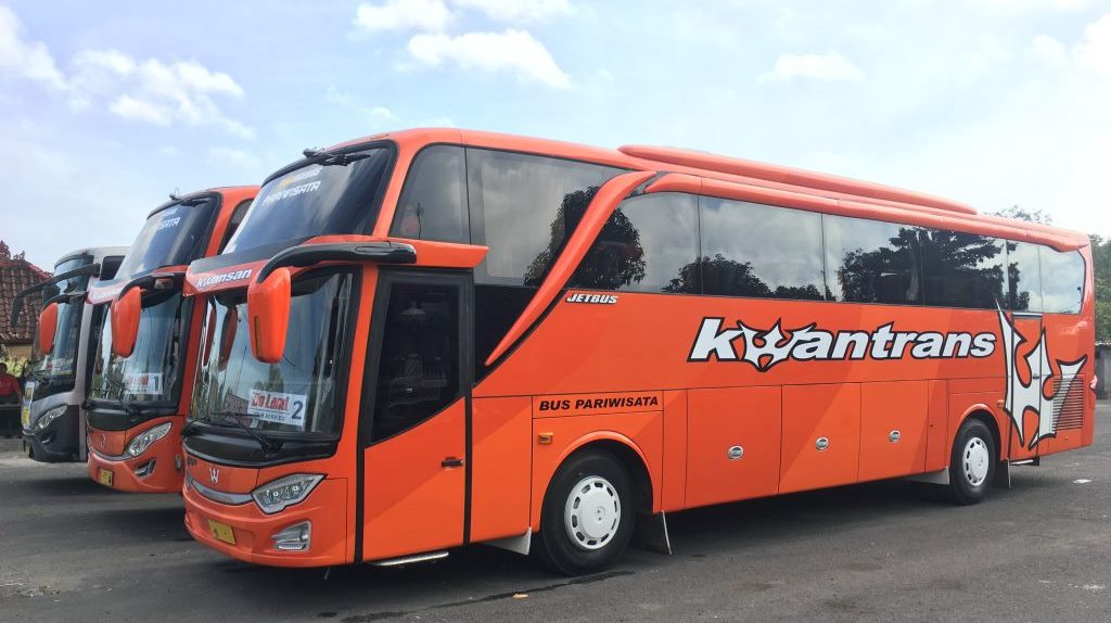 Sewa Bus Pariwisata PO Kwantrans