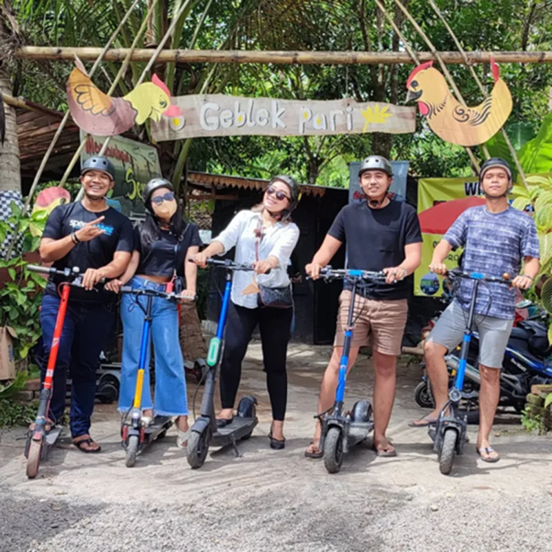 Skuter Geblek Pari