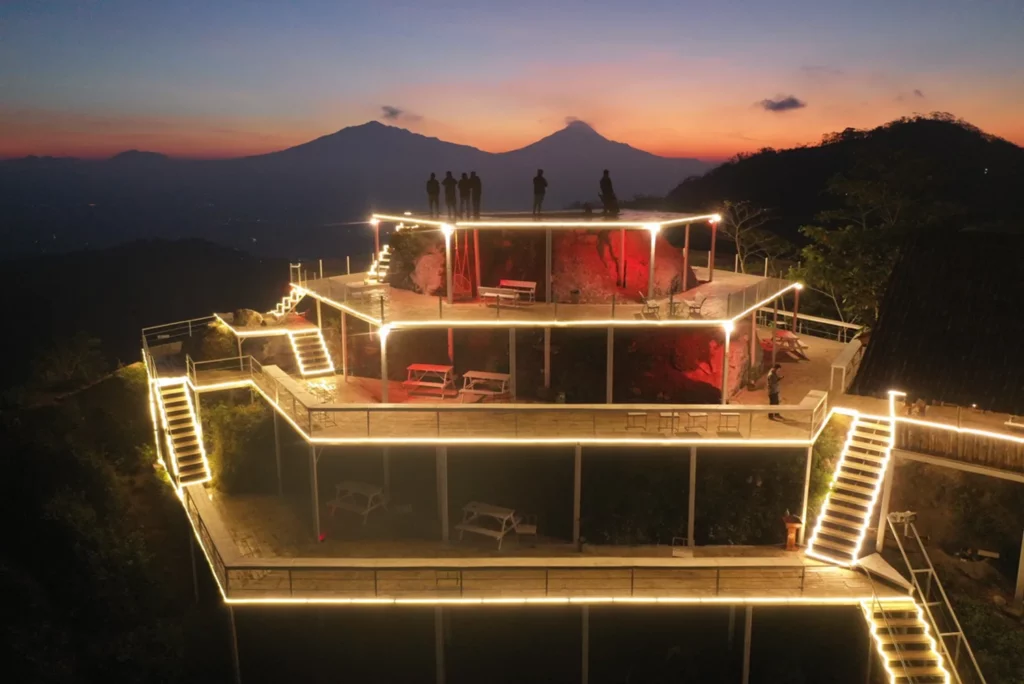 Tumpeng Menoreh Kulonprogo