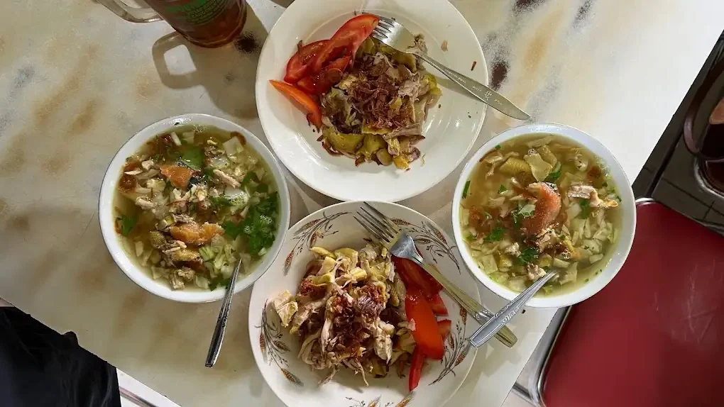 WARUNG SOTO KADIPIRO