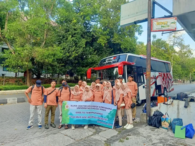 Trip Transportasi Wisata Happy Bus - Grup Tawangmangu UGM