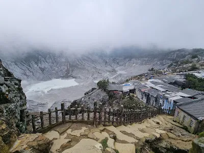 Tangkuban Perahu